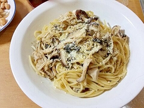 のりの佃煮で☆きのことのり佃煮のパスタ